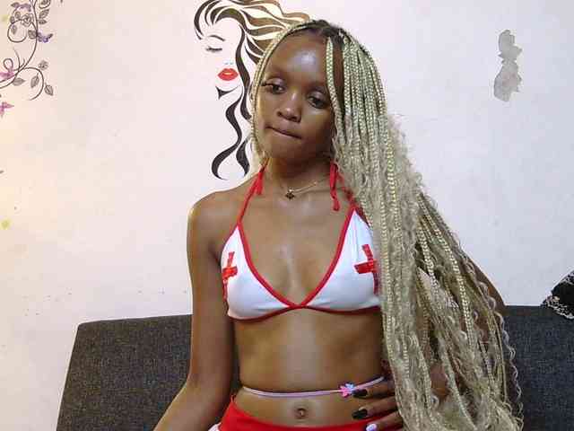 FlirtyAngels webcam