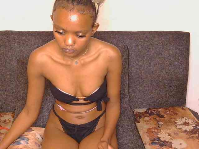 FlirtyAngels webcam