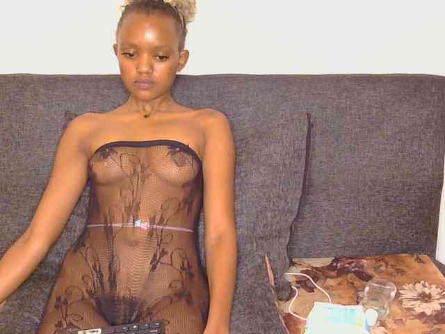 FlirtyAngels webcam