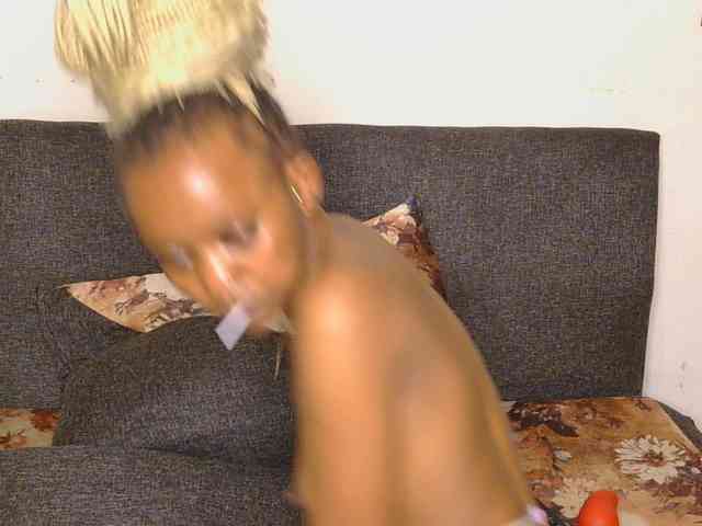 FlirtyAngels webcam
