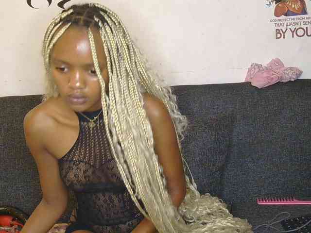 FlirtyAngels webcam