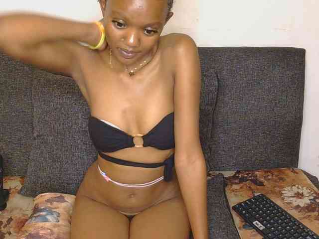 FlirtyAngels webcam