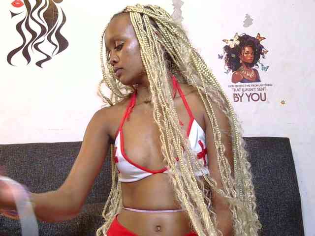 FlirtyAngels webcam