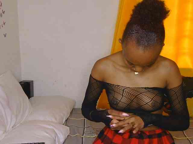 FlirtyAngels webcam