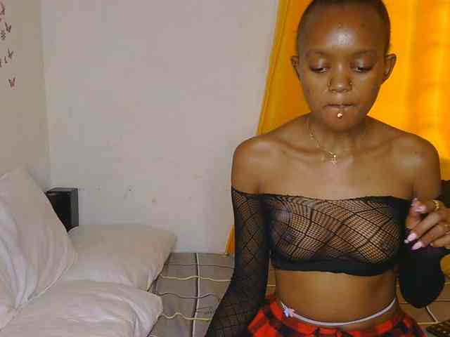 FlirtyAngels webcam