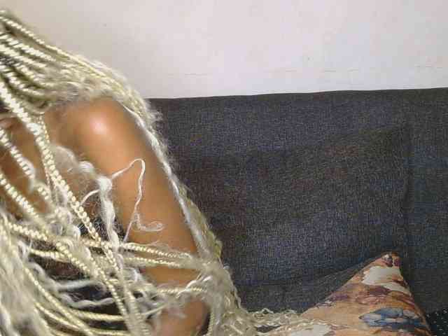 FlirtyAngels webcam