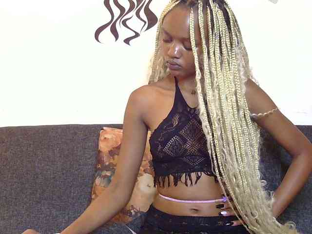FlirtyAngels webcam