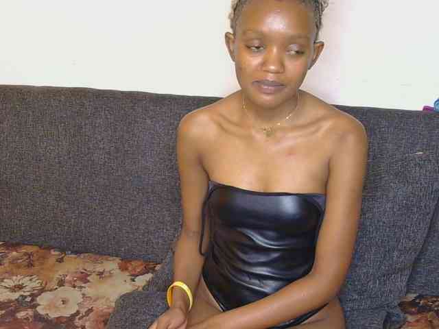 FlirtyAngels webcam