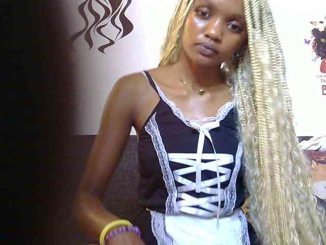 FlirtyAngels webcam