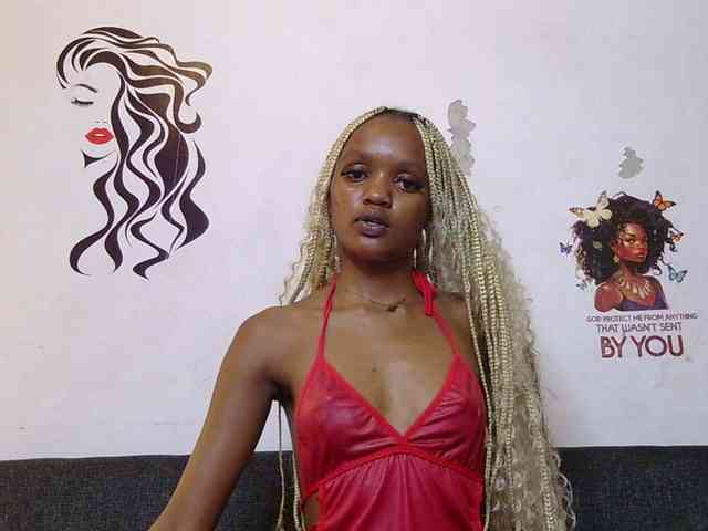 Dieses Model ist jetzt live. FlirtyAngels