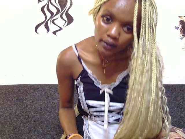 FlirtyAngels webcam
