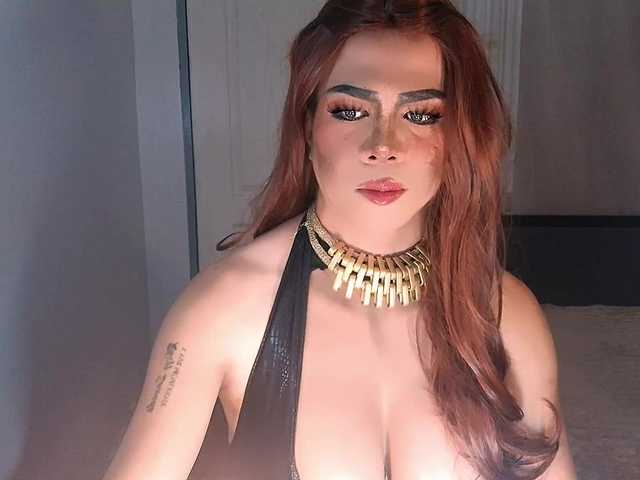 VelvetTransX live webcam show