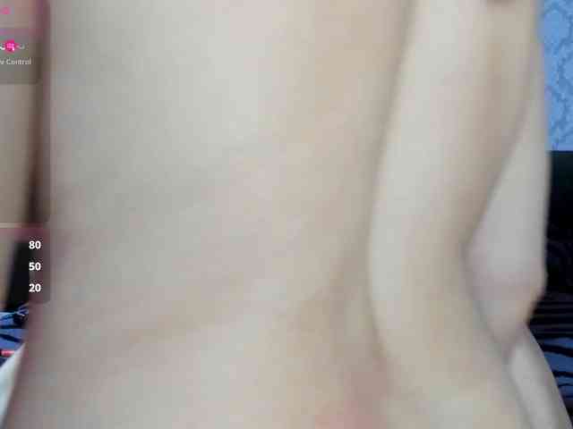 AntonyaJames webcam