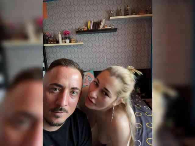 AntonyaJames webcam