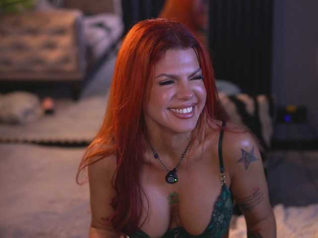 CamillaStarrX live cam on BongaCams