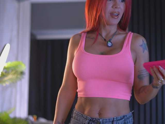 CamillaStarrX live cam on BongaCams