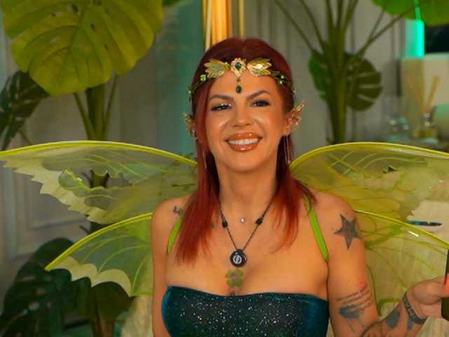 CamillaStarrX live cam on BongaCams