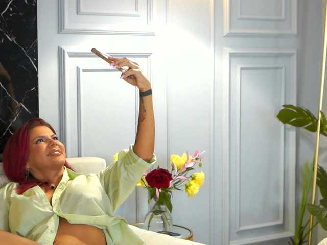 CamillaStarrX live cam on BongaCams