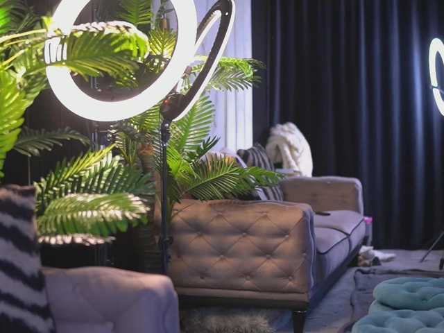 CamillaStarrX live cam on BongaCams