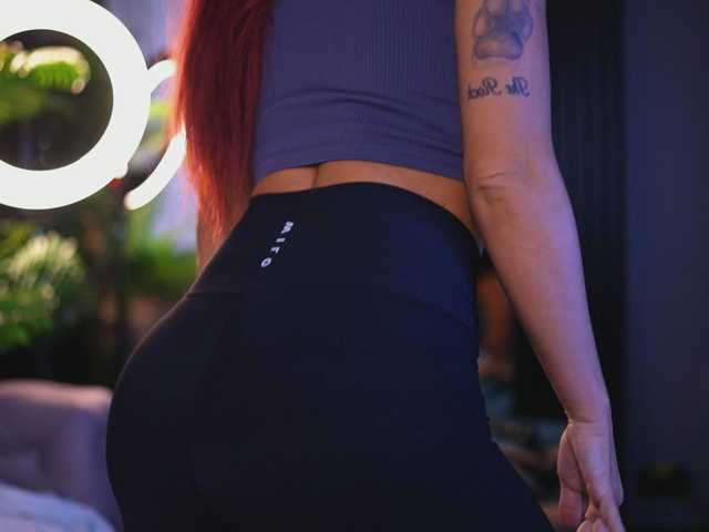CamillaStarrX live cam on BongaCams
