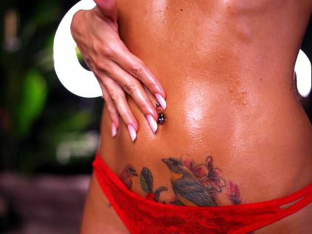 CamillaStarrX live cam on BongaCams