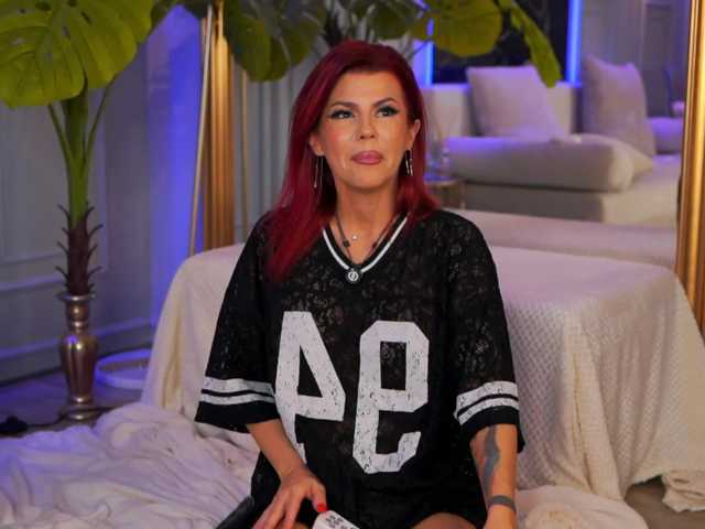 CamillaStarrX live cam on BongaCams