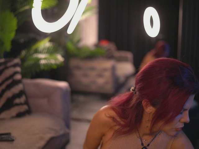 CamillaStarrX live cam on BongaCams