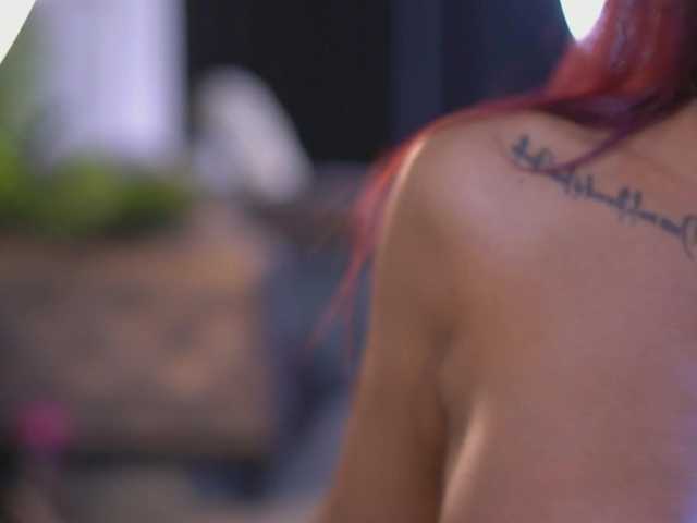 CamillaStarrX live cam on BongaCams