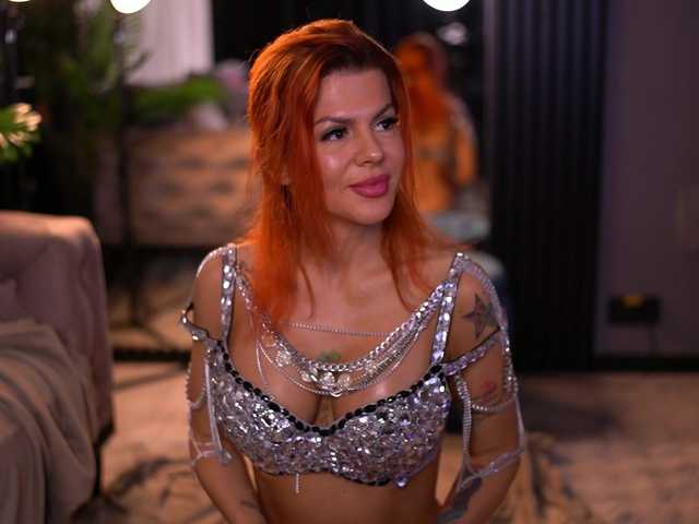 CamillaStarrX live cam