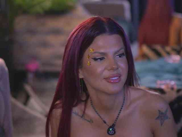 CamillaStarrX webcam