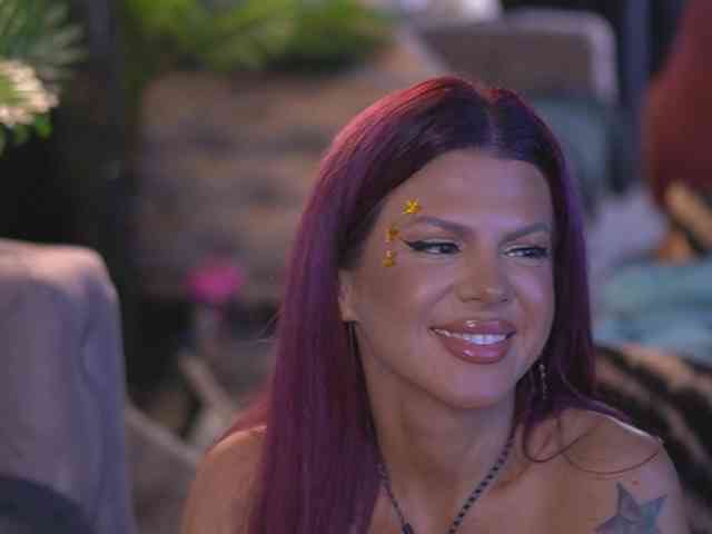 CamillaStarrX webcam