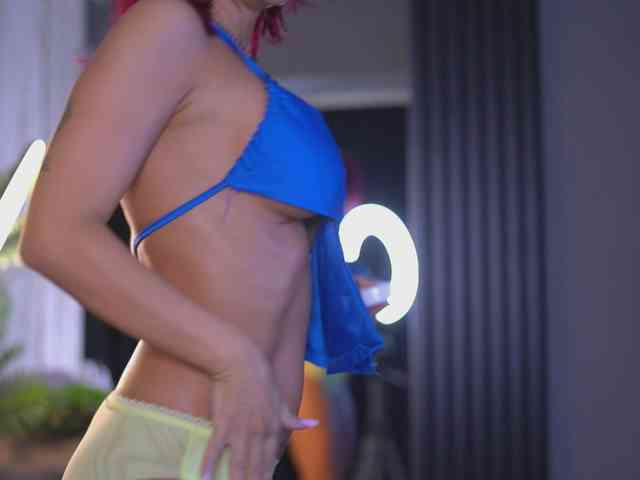 CamillaStarrX