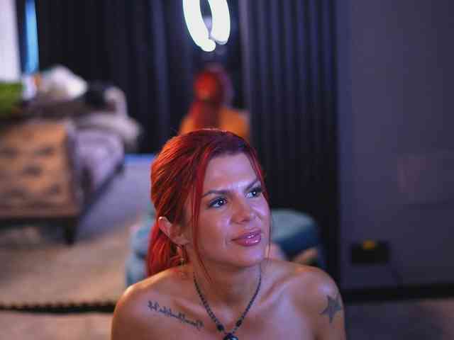 CamillaStarrX webcam