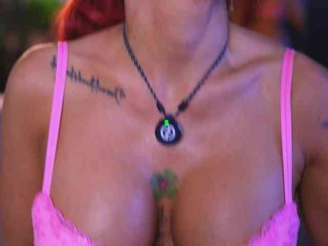 CamillaStarrX webcam