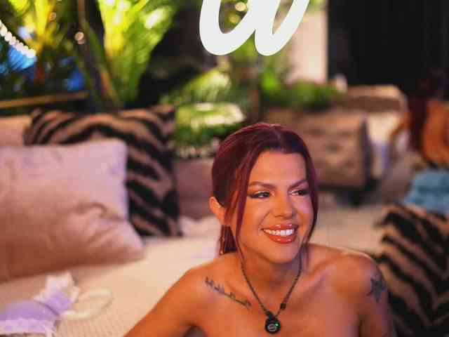 CamillaStarrX webcam