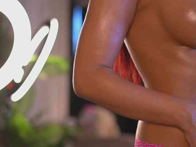 CamillaStarrX webcam