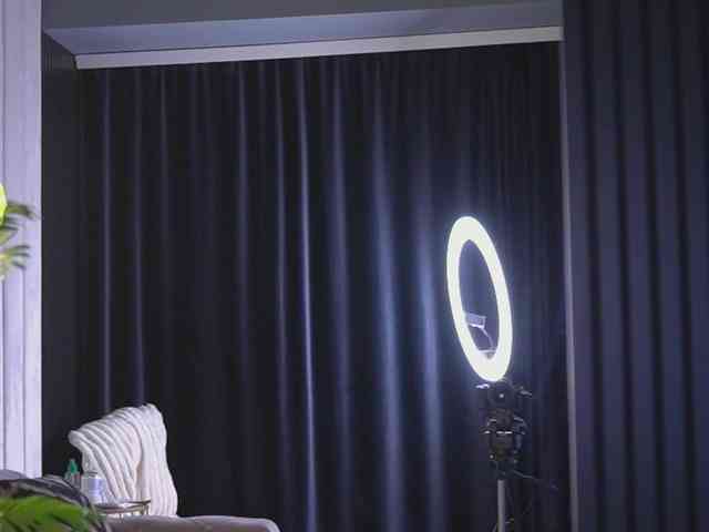 CamillaStarrX webcam