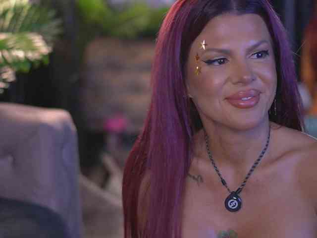 CamillaStarrX webcam