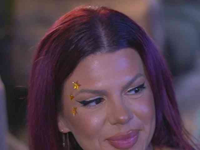 CamillaStarrX webcam