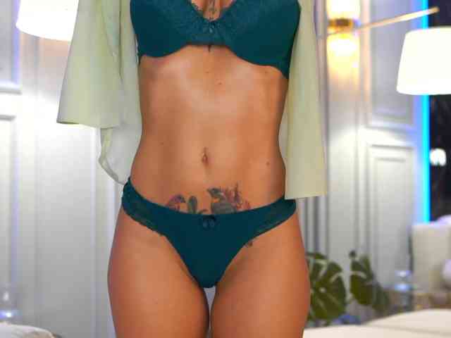 CamillaStarrX