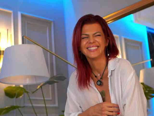 CamillaStarrX