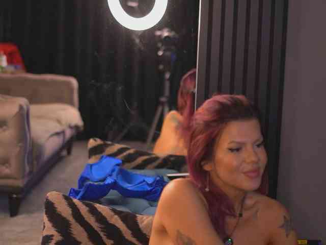 CamillaStarrX