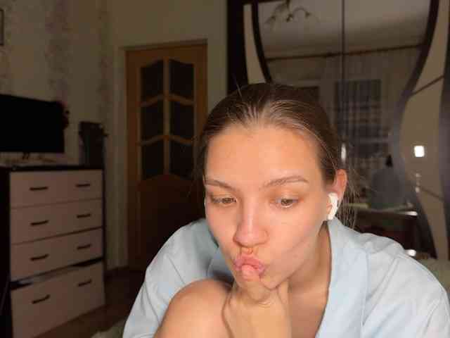 VikiSweetsssssss webcam