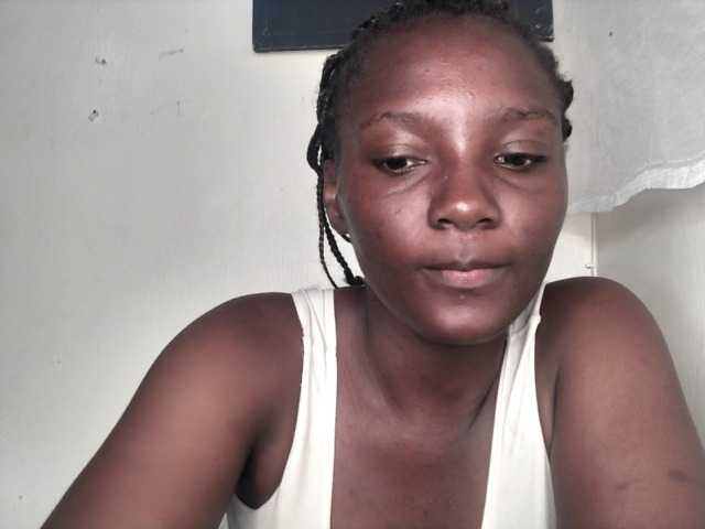 Sexydianaa25 live cam on BongaCams
