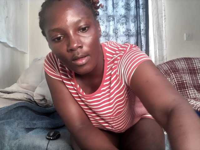 Sexydianaa25 webcam