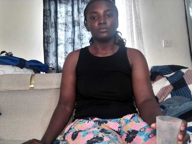 Sexydianaa25 webcam