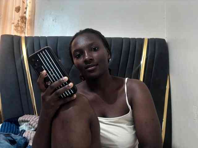 Sexydianaa25