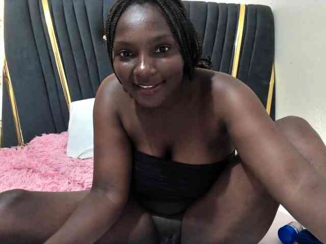 Sexydianaa25 webcam