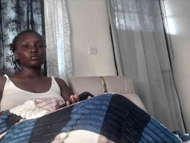Sexydianaa25 webcam