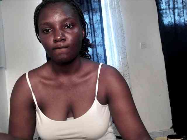 Sexydianaa25 webcam
